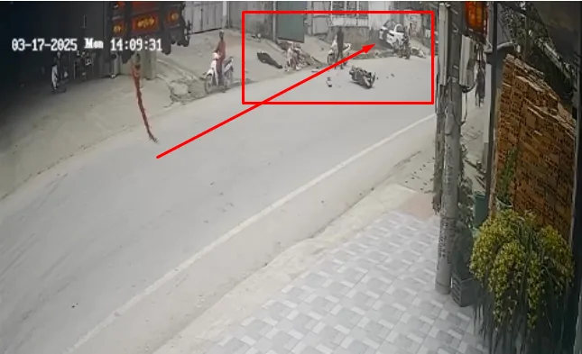 Ô tô gây tai nạn liên hoàn tại Hạ Long