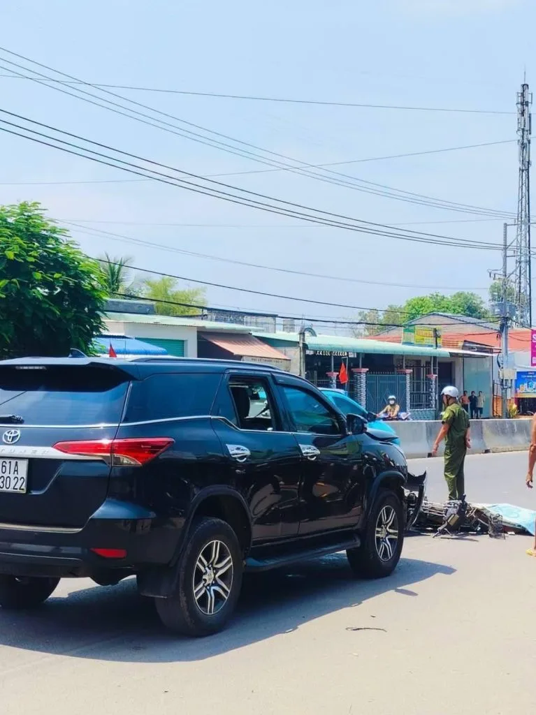 TNGT ở Lộc Hưng, Thị xã Trảng Bàng, Tây Ninh: làm người phụ nữ không qua khỏi. Mọi người qua đường chú ý quan sát nhé.
