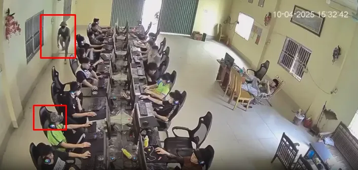 Dép lào phụ huynh mãi đỉnh, hổ báo gì cũng ăn dép hết :))