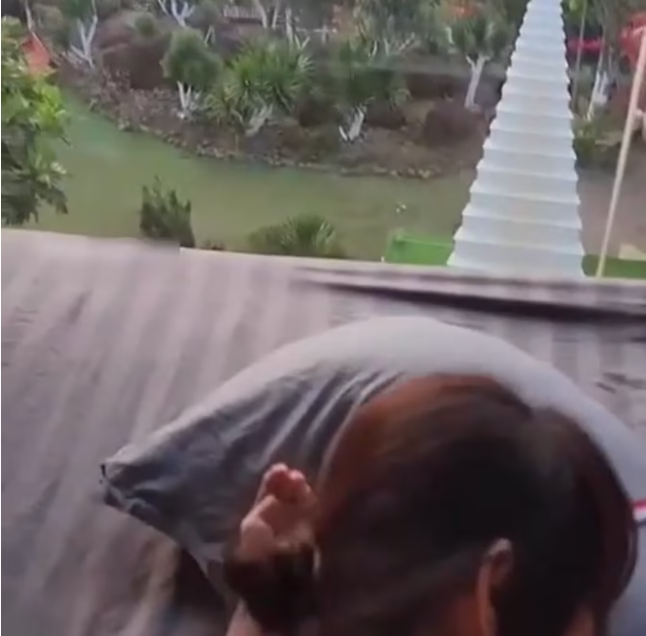 1 chiếc view đẹp nhất lúc này.. không ngắm thì tiếc lắm!